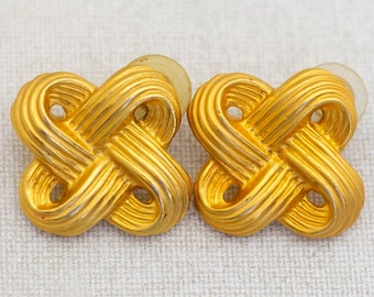 Delicate Celtic Knot Gold Tone Stud Earrings - A19