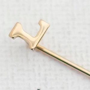 Vintage Gold Tone L Letter Stick Pin - A3