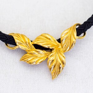 18 inch, Vintage Gold Tone Leaves Black Lace Necklace - A25