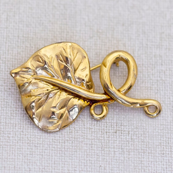 Vintage Abstract Elven Leaf Gold Tone Brooch - L1