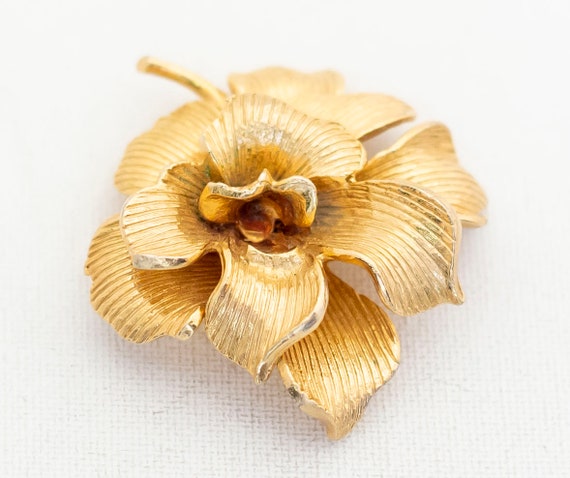 Vintage Blooming Flower Brooch, Floral Jewelry, G… - image 2