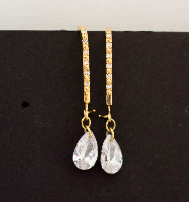 Costume Earrings L1 Avon Jewelry Fancy Earrings Avon Earrings Elegant Earrings Striking Earrings Gift For Her