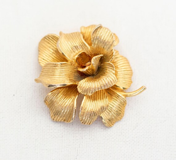 Vintage Blooming Flower Brooch, Floral Jewelry, G… - image 1
