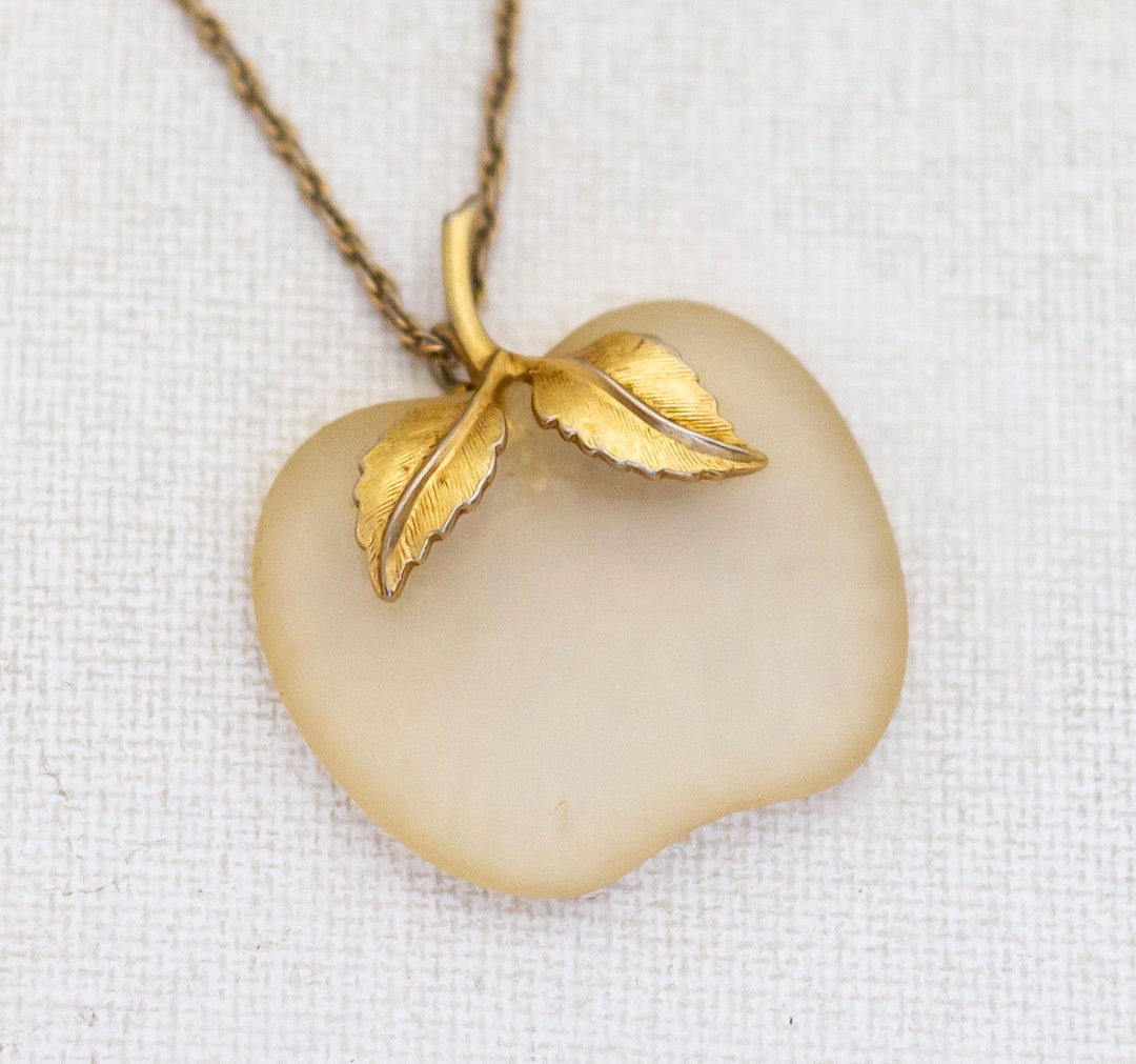 28 Inch, Vintage Colorless Apple Gold Tone Necklace by Avon - A27 - Etsy