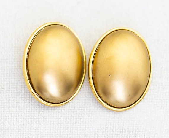 Vintage Gold Tone Shiny Oval Clip On Earrings - A… - image 1