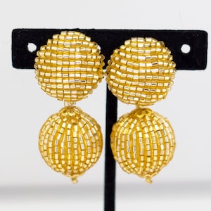 Vintage Elegant Royal Ball Formal Gold Tone Clip On Earrings - A17