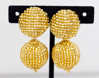 Vintage Elegant Royal Ball Formal Gold Tone Clip On Earrings - A17