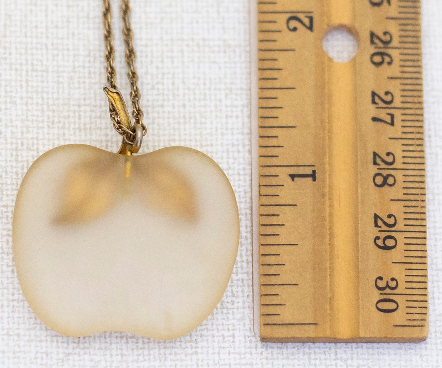 28 Inch, Vintage Colorless Apple Gold Tone Necklace by Avon - A27 - Etsy