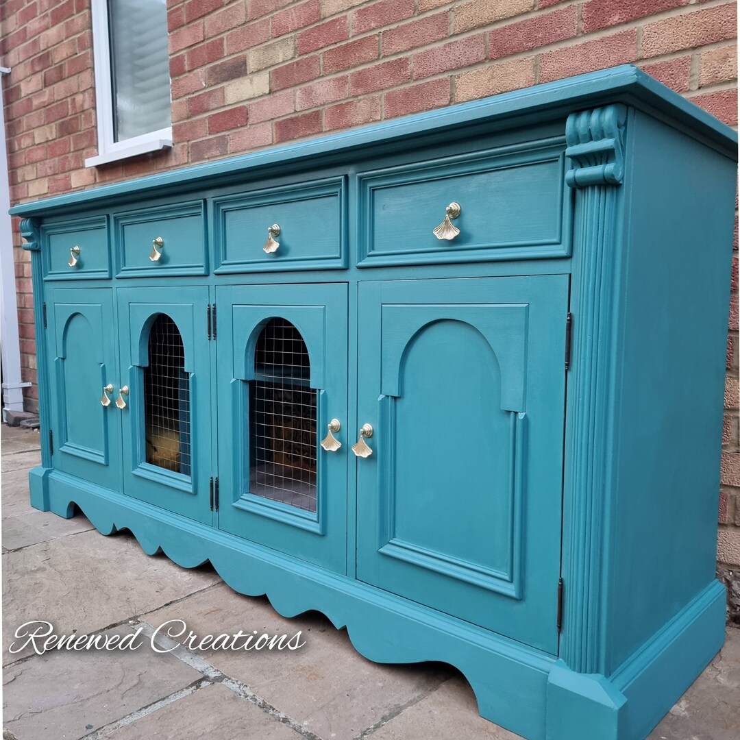 Dog Crate With Comfortable Patchwork Design photo
