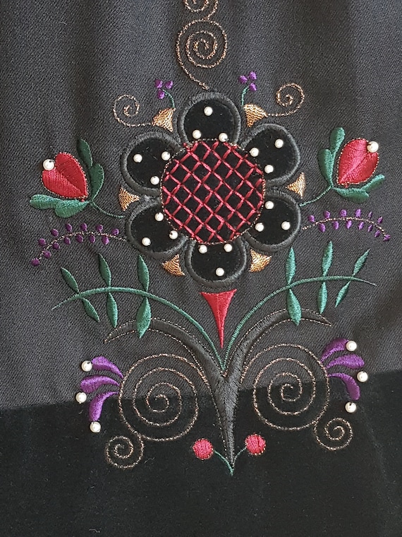 Vintage set skirt / wool/ embroidery / beads /Per… - image 2