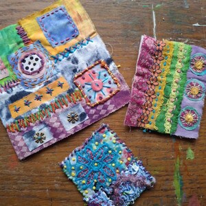 ABSTAND. Textile Kunstwerke. Stoffcollage. Atelier Destash.