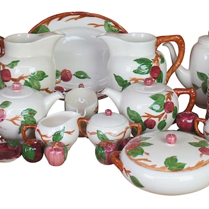 120 Piece Vintage Franciscan Apple Pattern Dinnerware Hand Painted USA England