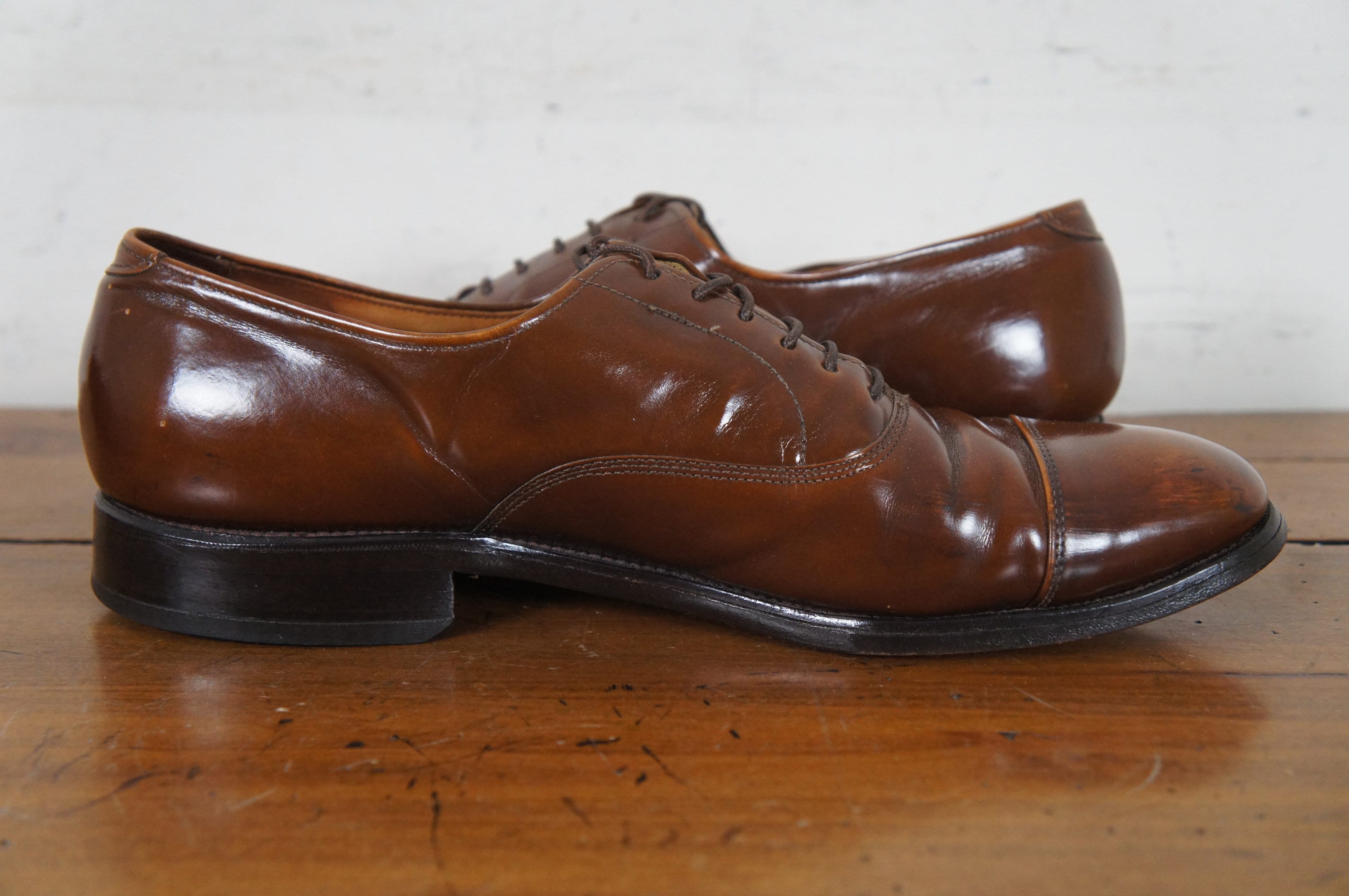 Allen Edmonds \