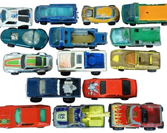 Lot of 13 Vintage Die-cast Toy Cars Hot Wheels/matchbox/bandai Read Full  Description 