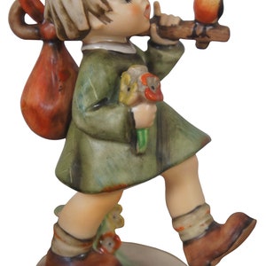 FIGURINE HUMMEL 2004 Fraîchement Cuit 11 cm. 1er choix - état optimal