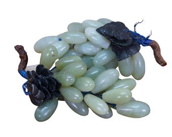 Pair Mid Century Chinoiserie Green Jade Grape Cluster Sculptures Leaves Vine