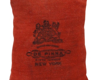 Vintage De Pinna Red Velvet Jewlery Bracelet Watch Pillow Pin Cushion 4.5 "