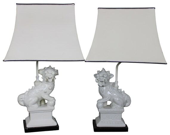 White foo dog lamps deals