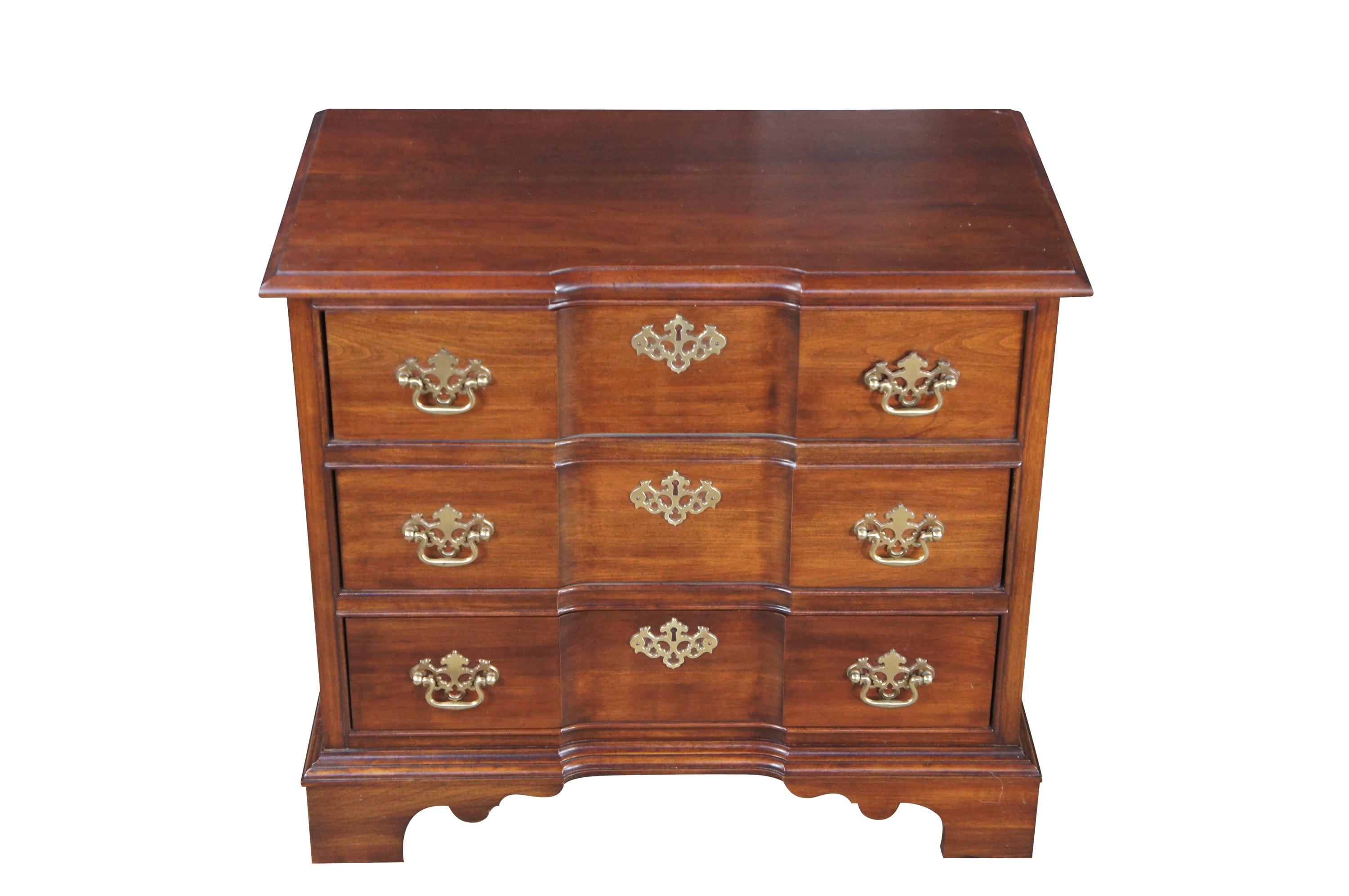 Pennsylvania House Console - Etsy