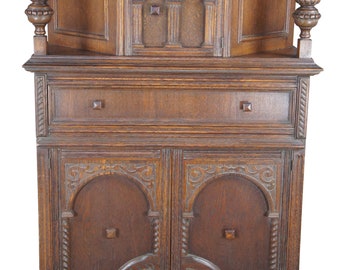 Antique English Jacobean Style Carved Oak Court Cupboard Hutch Sideboard Dry Bar