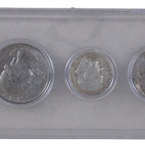 5 Antique & Vintage American US Coins and Case Indian Head Buffalo Nickel