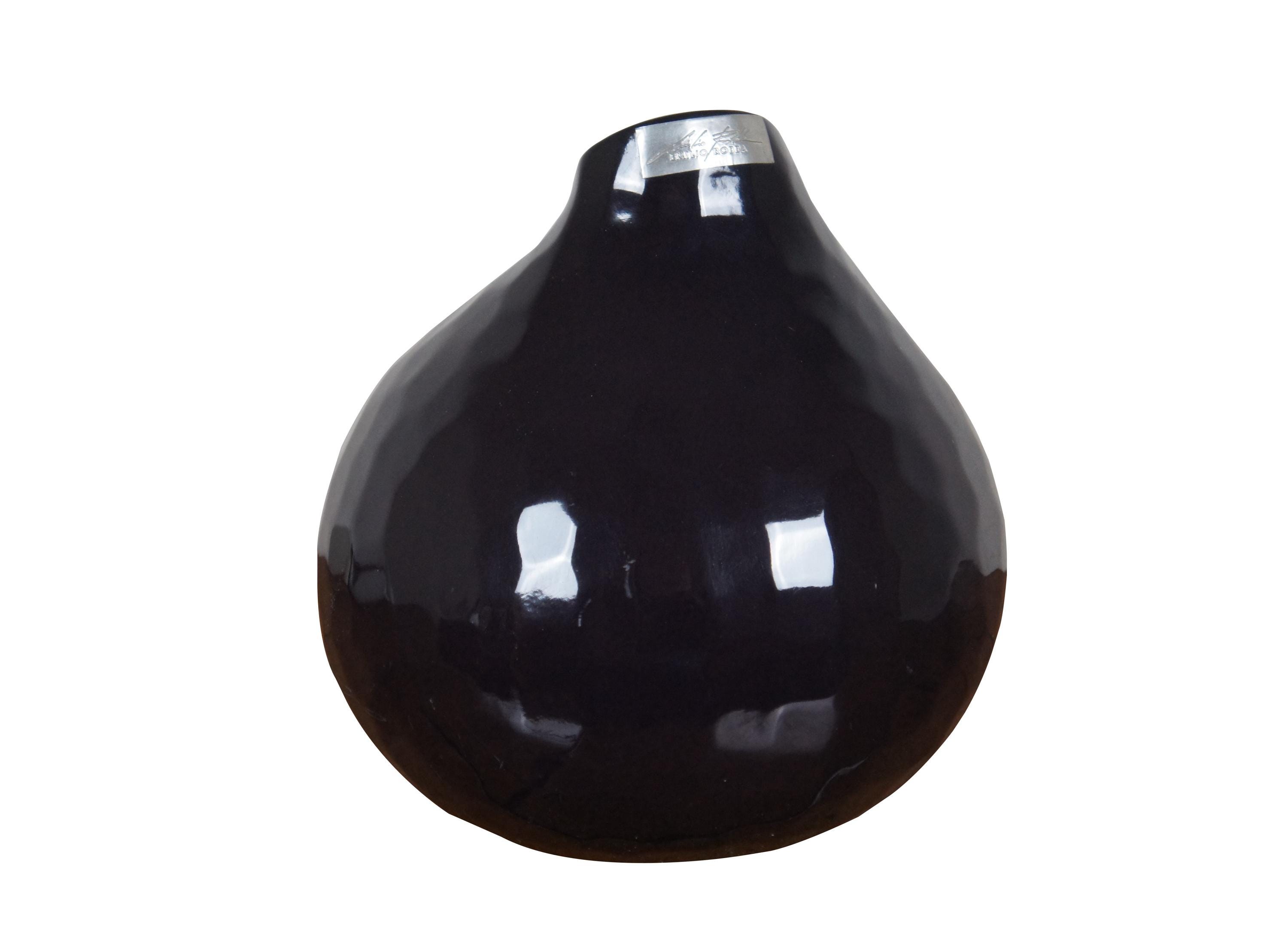 Emilio Robba Sculptor of Flowers Purple Boutique Vase Urn