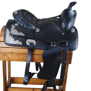 Vintage American Western Black & Silver Tooled Leather Embossed 16&quot; Horse Saddle