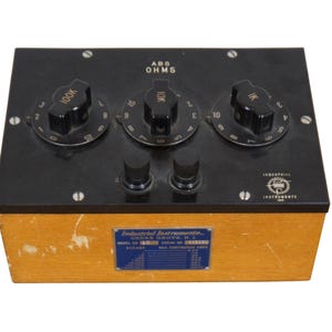 Industrial Instruments ABS OHMS Variable Resistor Box Model 1D