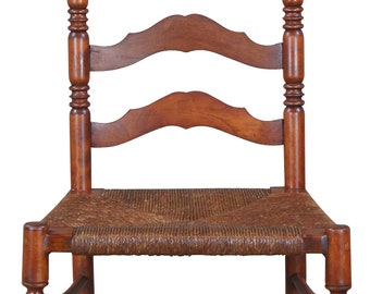 Antique Early 20th Century Shaker Oak Ladderback Side Accent Chair Rush Seat
