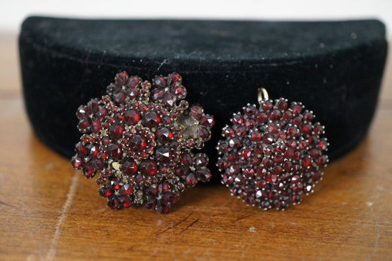 Antique 8pc Red Garnet Gemstone Brooch Pins Brace… - image 9