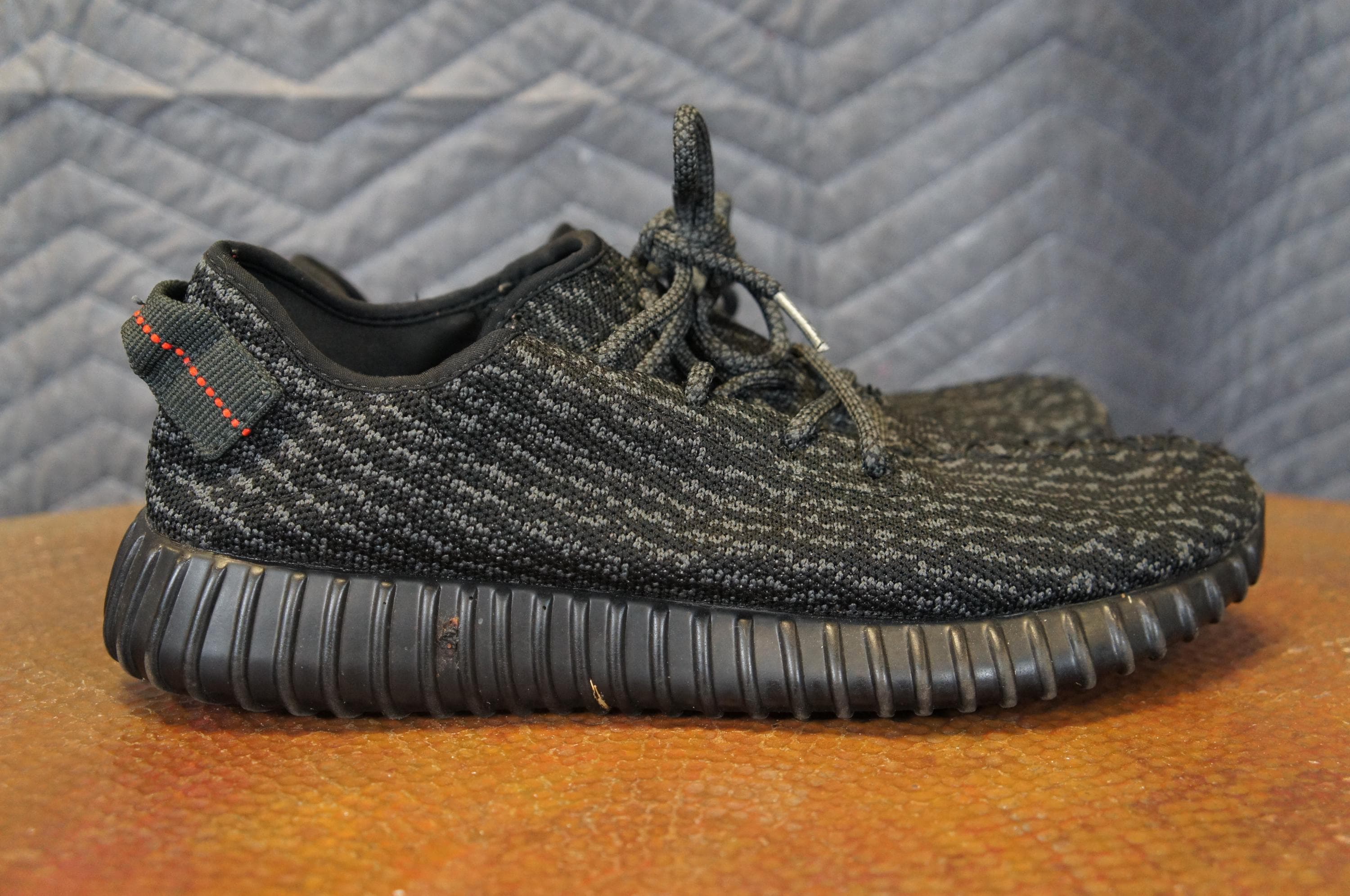 Vintage Adidas Yeezy Boost 350 Low Pirate Black Trainer Shoes Sneakers US  8.5 - Etsy