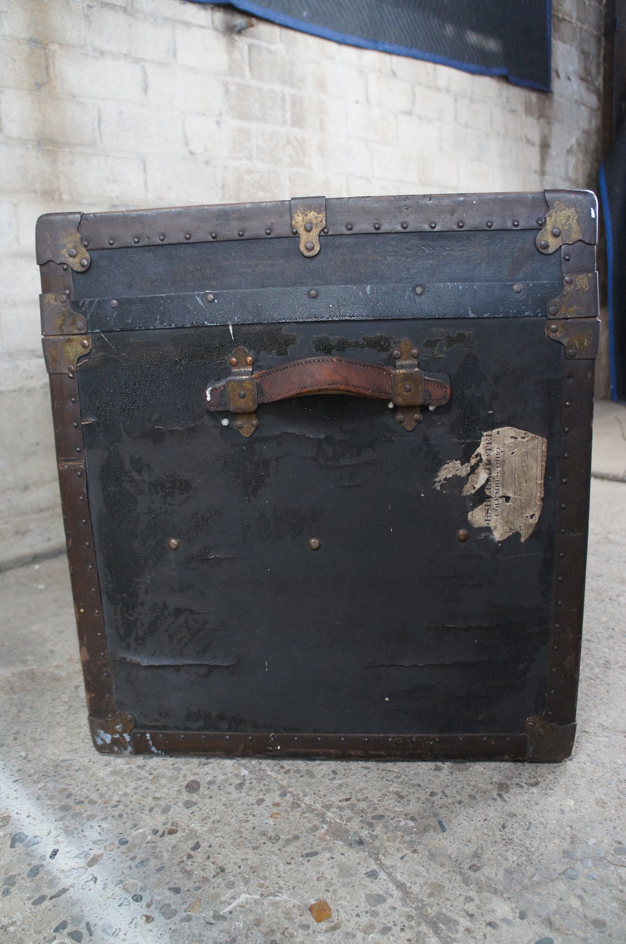 Antique Rauchbach-Goldsmith Co Everwear Steamer Trunk Luggage Coffee  Table 34