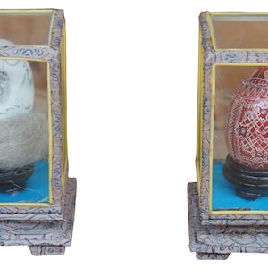 2 Vintage Chinese Hand Painted Lion Easter Eggs in Shadow Box Display Case 5"