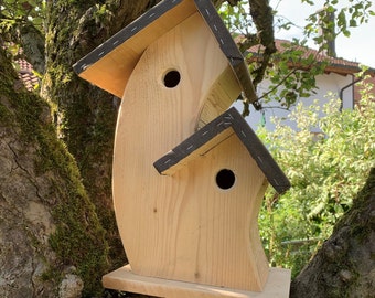 Extravagant birdhouse for tits, nesting box for blue tits and great tits, bird box for tits, nesting aid for birds