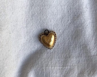 Heart Pendant in golden ceramic