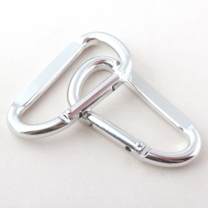 Carabiner Shiny Silver Aluminum Carabiner Clips 68mm Spring Clasps For Key Chain Loop Belt Snap Hook Spring D Ring Push Gate Clip-2/4pcs