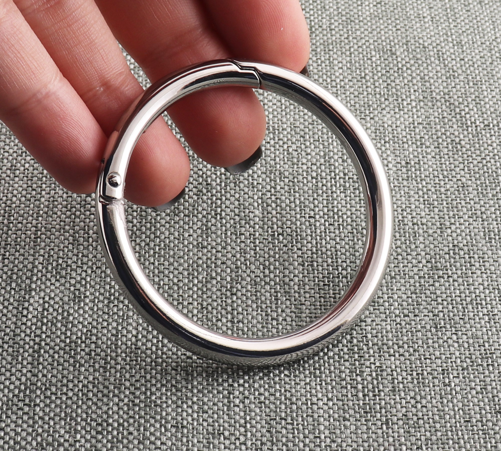 22-30mm Metal Round Carabiner Keychain Bag Clips O Ring Spring Clasps for  DIY Jewelry Openable Hook Dog Chain Buckles Connector