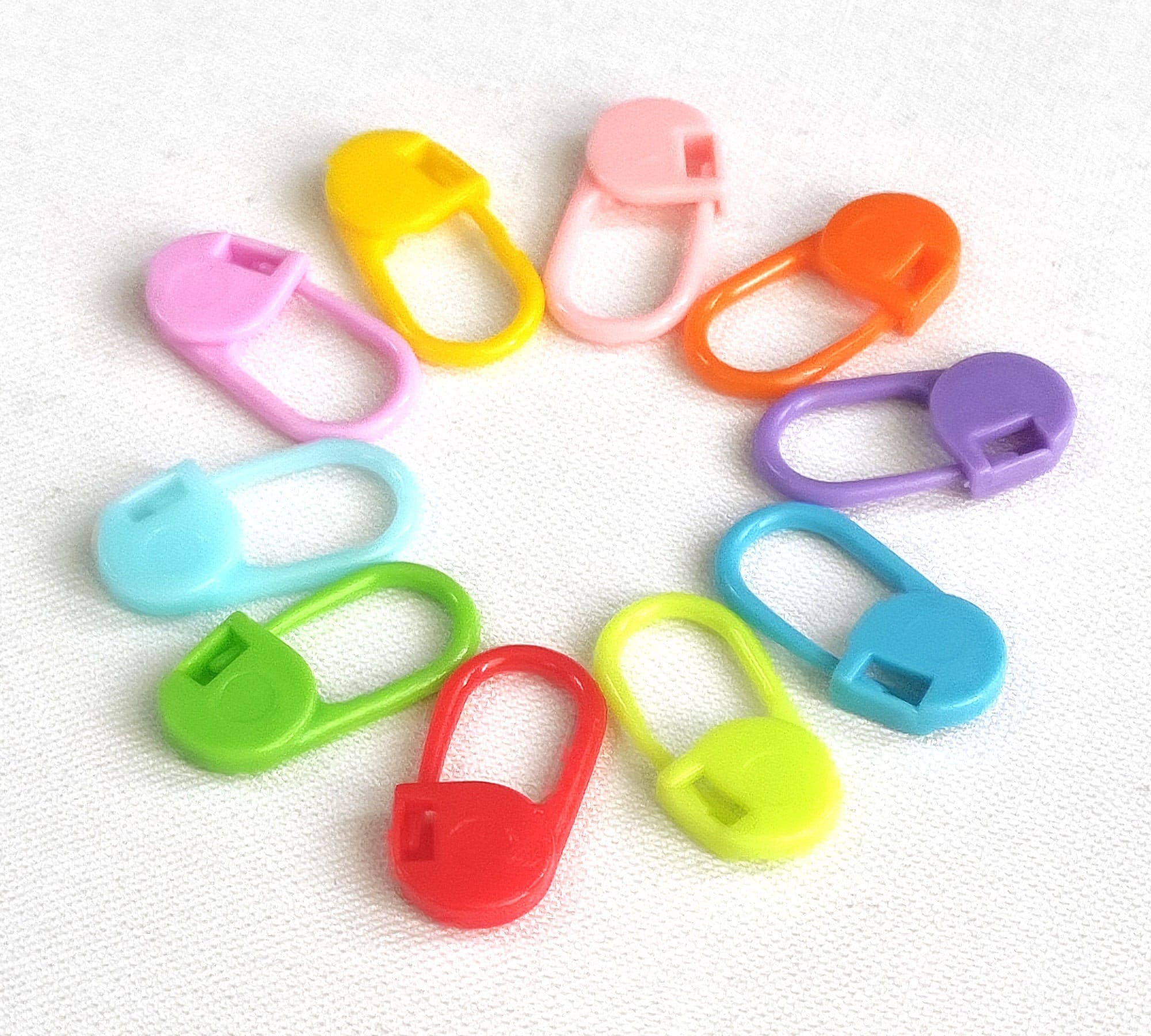 Stitch Makers Plastic Safety Pins Locking Clothing Markers for