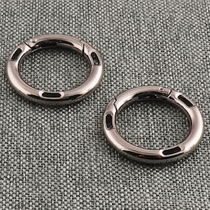 8pcs Round Carabiner Metal Spring Key Ring Silver 21mm Spring Snap Hooks Clip Spring Keyring Buckle For Purses Key Chain