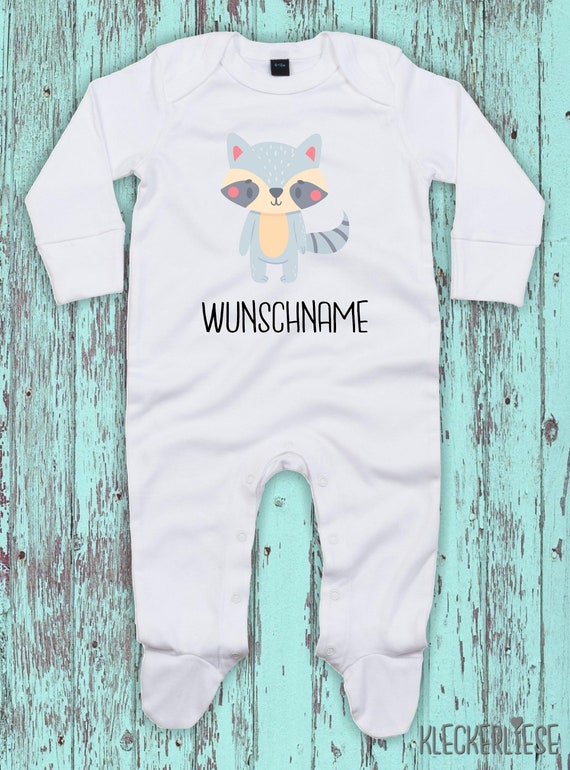 Kleckerliese Baby Schlafanzug mit Wunschnamen "Tiermotiv mit Wunschnamen Waschbär" Sleepsuit Langarm Jungen Mädchen Einteiler Strampler