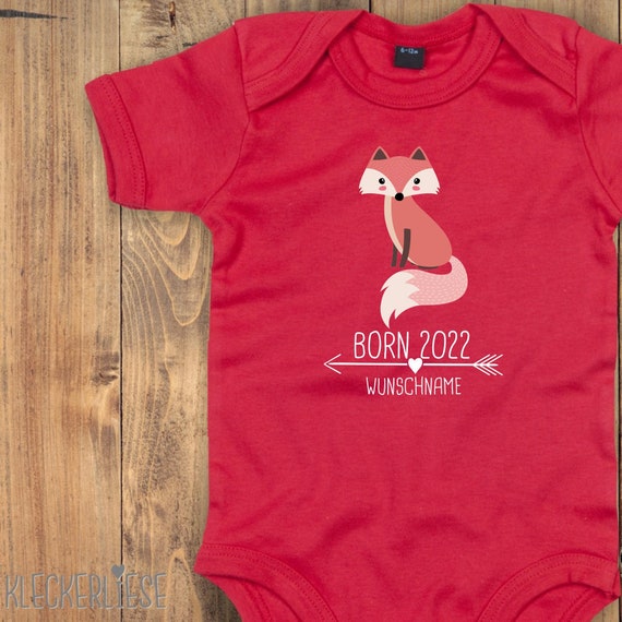 Baby Body mit Wunschtext "Born 2022 Tiermotiv Pfeil Wunschname Name Text Fuchs" Babybody Strampler Jungen Mädchen Kurzarm