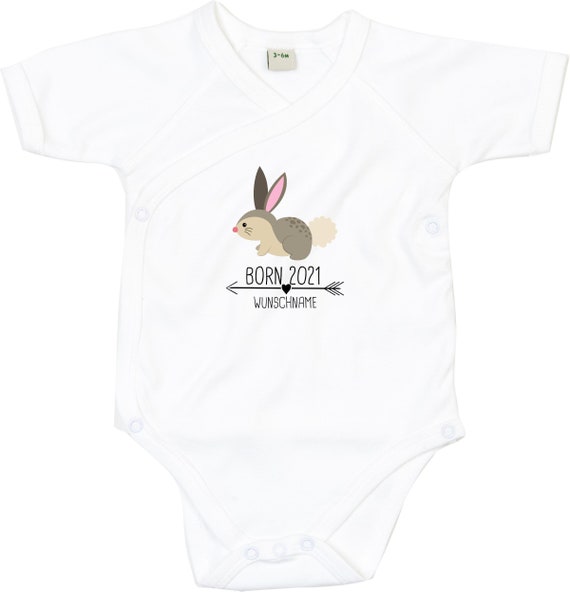 kleckerliese Wickel Baby Body "Born 2021 Tiermotiv Pfeil Wunschname Name Text Hase " Babybody Strampler Wickelbody Organic Kimono Kurzarm