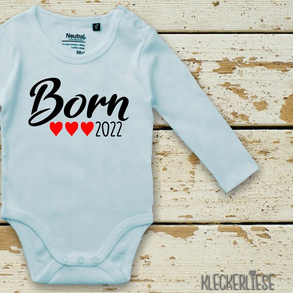 Langarm Body mit Wunschname Babybody "Born Herzen Wunschzahl Wunsch Datum" Fair Wear Bio Organic