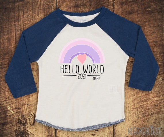 T-Shirt Langarmshirt mit Wunschname "Hello World 2021 Wunschname" Raglan-Ärmel Jungen Mädchen Baby Kinder