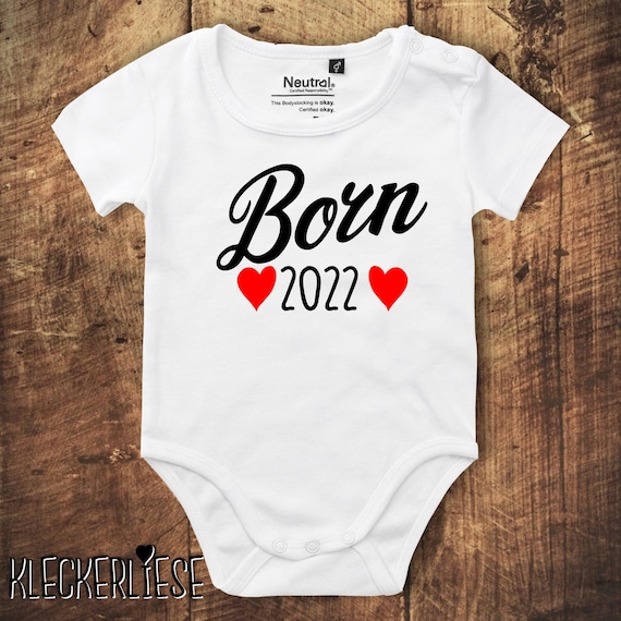 kleckerliese Babybody Body mit Wunschname "Born Herzen Wunschzahl Wunsch Datum" Fair Wear, Bio, Organic Baby Jungen Mädchen