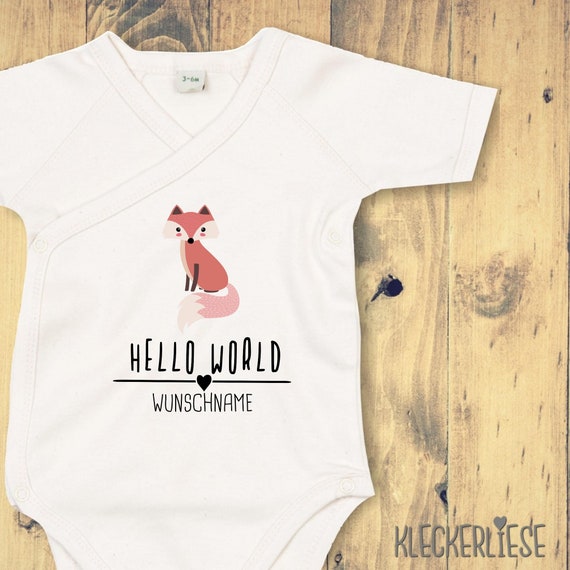 Wickelbody mit Wunschtext "Hello World Fuchs Wunschname" Babybody Strampler Wickelbody Organic Kimono Kurzarm Baby Body