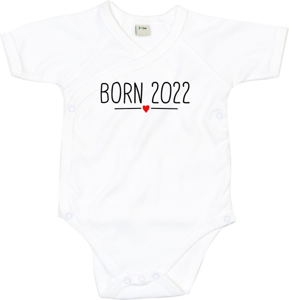 kleckerliese Wickel Baby Body "Born 2022 Herz" Babybody Strampler Wickelbody Organic Kimono Kurzarm