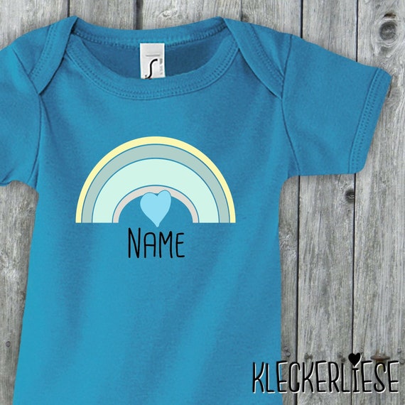Baby Body mit Wunschname "Regenbogen mit Wunschname" Babybody Strampler Jungen Mädchen