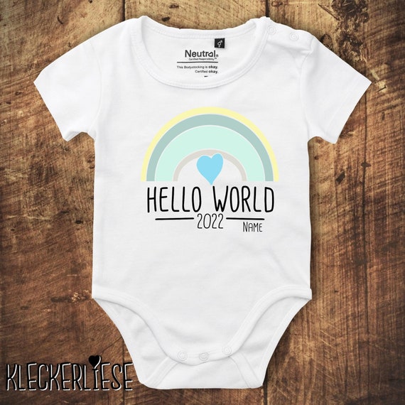 kleckerliese Babybody Body mit Wunschname "Hello World 2022 Regenbogen Wunschname" Fair Wear, Bio, Organic Baby Jungen Mädchen