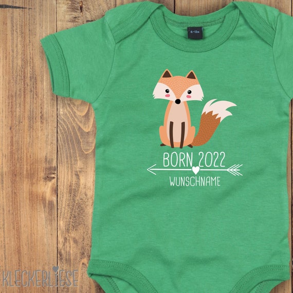 Baby Body mit Wunschtext "Born 2022 Tiermotiv Pfeil Wunschname Name Text Fuchs" Babybody Strampler Jungen Mädchen Kurzarm